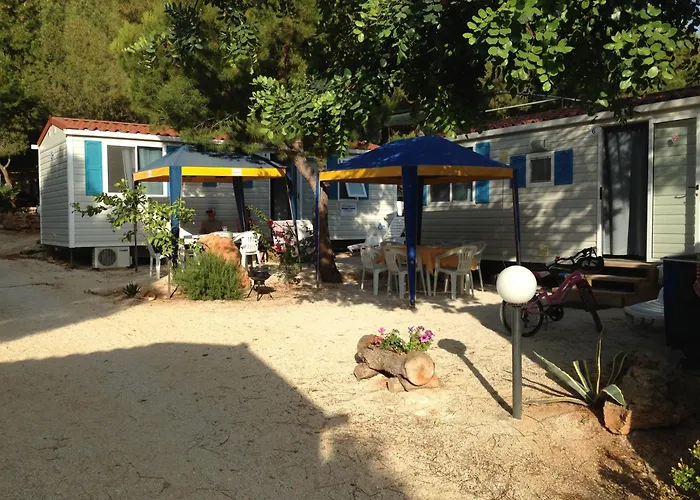 Happy Camp Mobile Homes In El-Bahira Camping Village