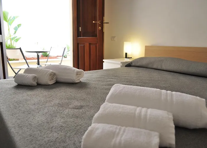 B&B: Rooms And Breakfast Zefiro